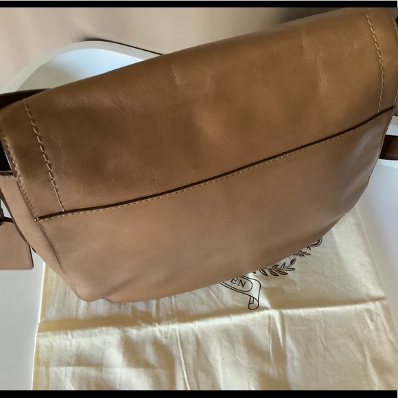 Lauren Ralph Lauren Glennmore Larisa Saddle Bag - Picture 10 of 14